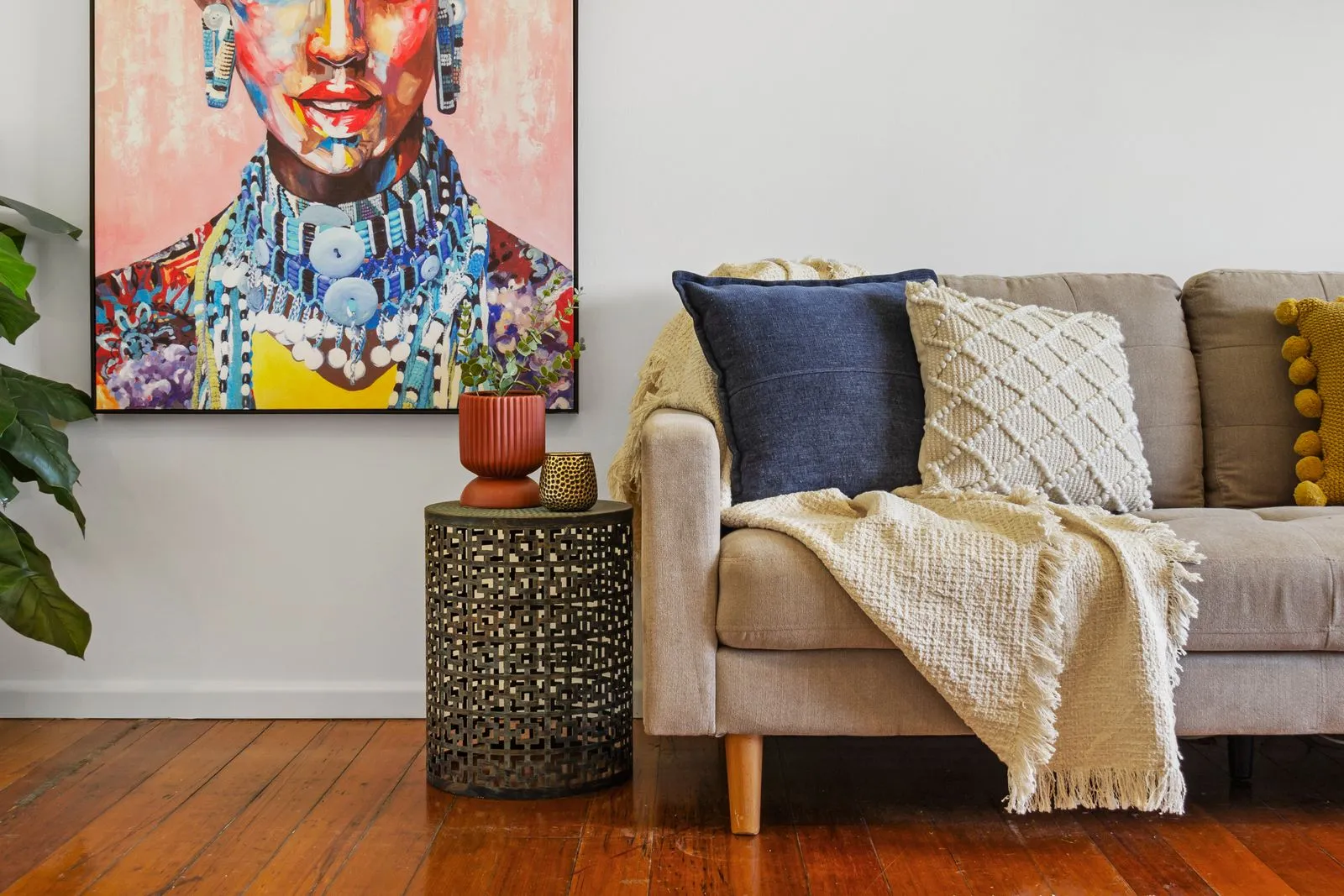 Choosing Decor That Adds Texture to a Room